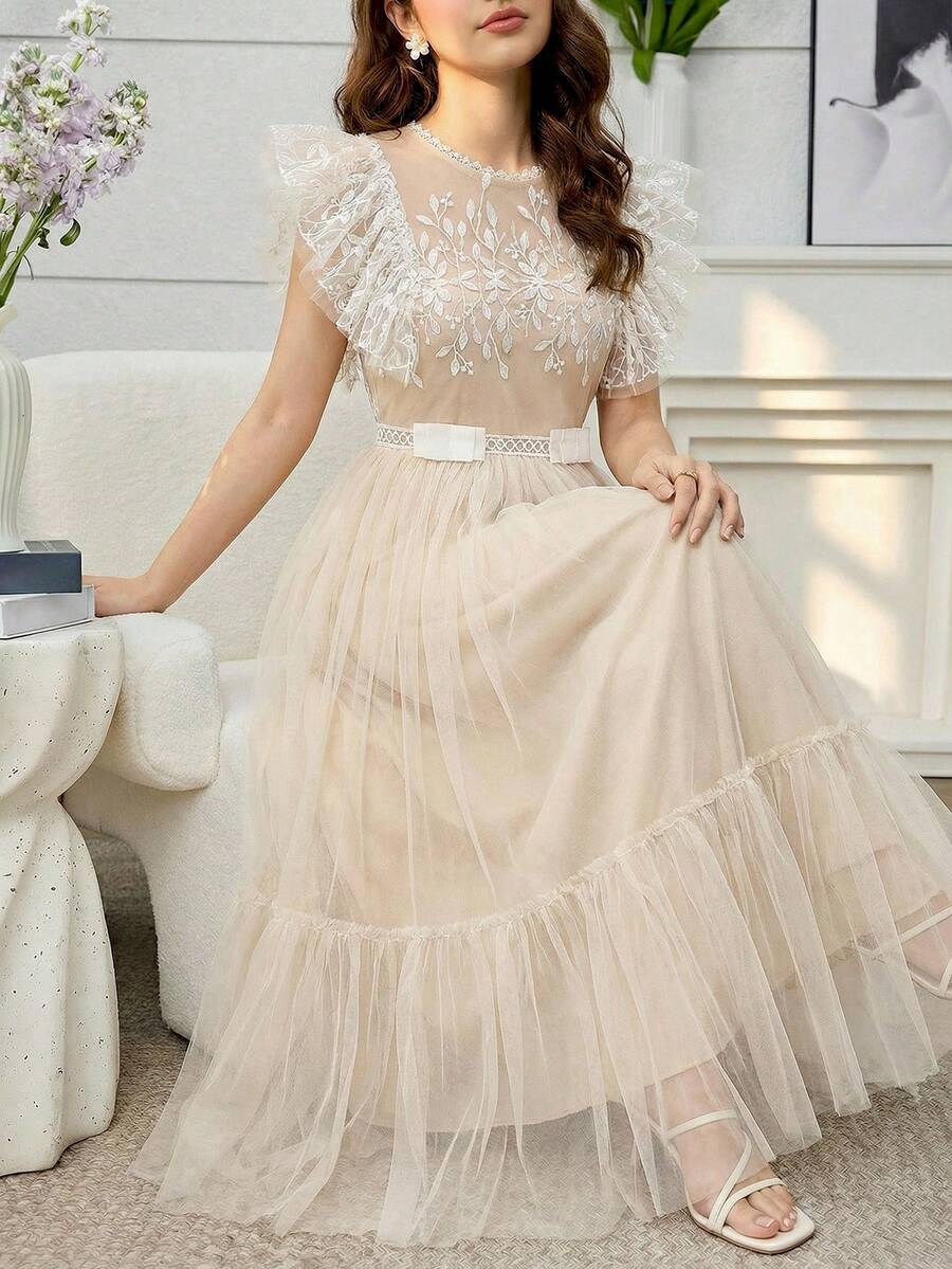 SHEIN فستان مطرز بالشبك أنيق للمراهقات، مع تصميم كشكشة الذيل